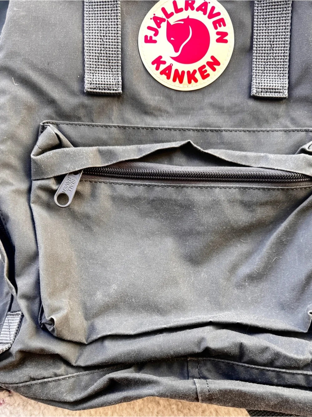 Mini Fjallraven Kånken Backpack - Gray with Red Logo